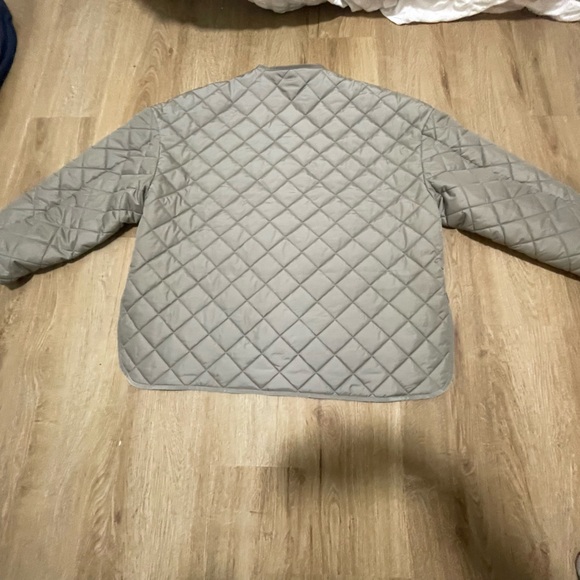 Babaton quilted insulated jacket - Picture 3 of 7